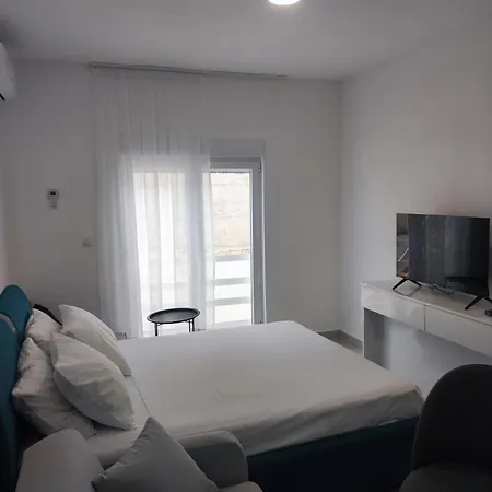 Nova Apartment